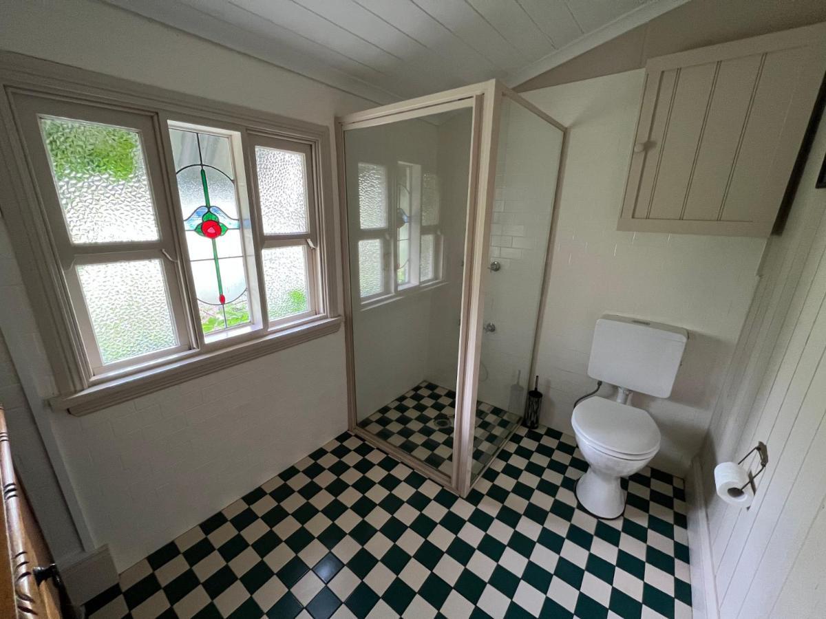 Farm stay Private In An Historic 1865 Homestead